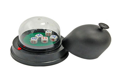 Schwarzes elektronisches Würfelbecher-Betrugplastikgerät für Würfel-Spiele